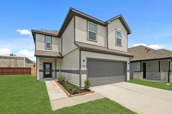 2206 Thorpe Grove Court, Houston, TX 77090