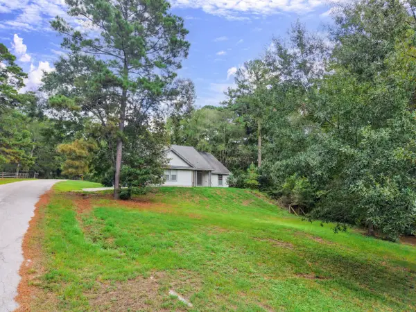 3555 County Road 325, Navasota, TX 77868