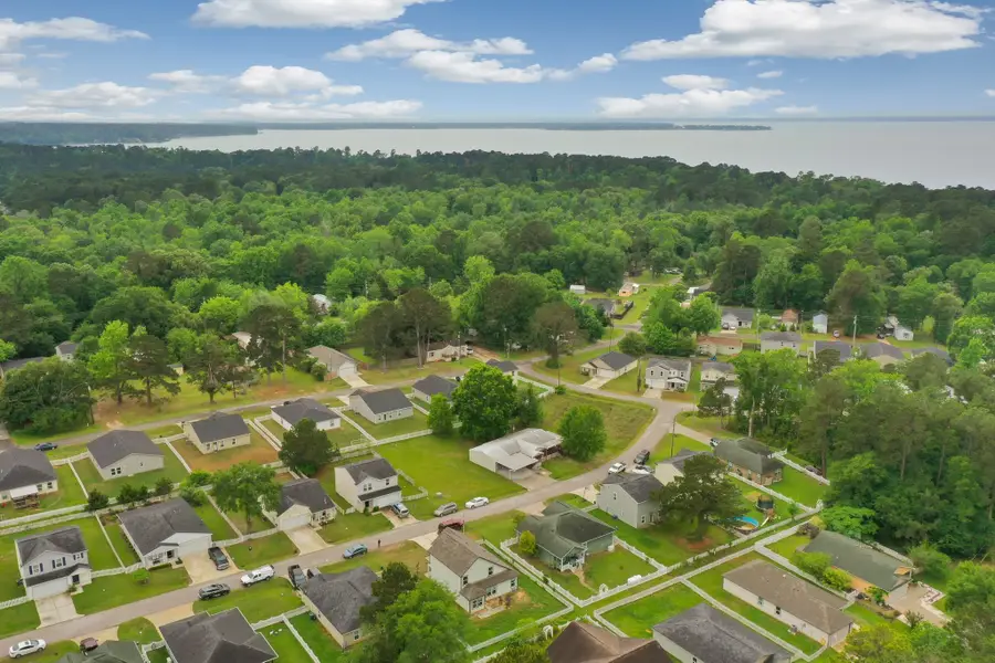 206 Iris, Livingston, TX 77351 - #2