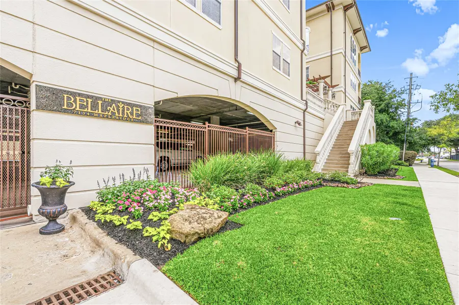 7134 S Mapleridge Street S #2E, Houston, TX 77081 - #2