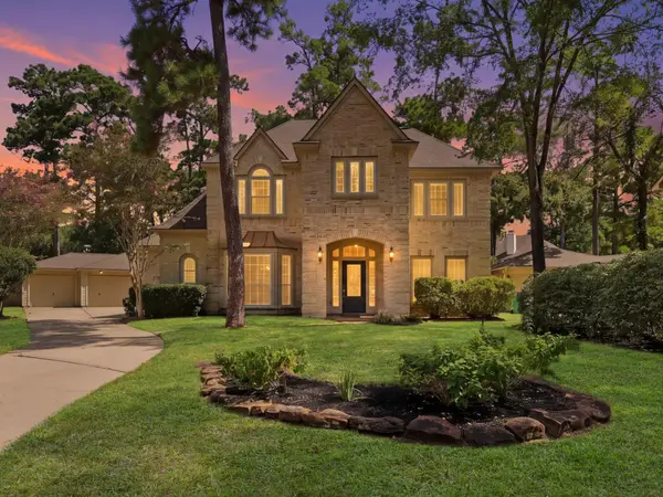 34 Gallant Oak Place, The Woodlands, TX 77381