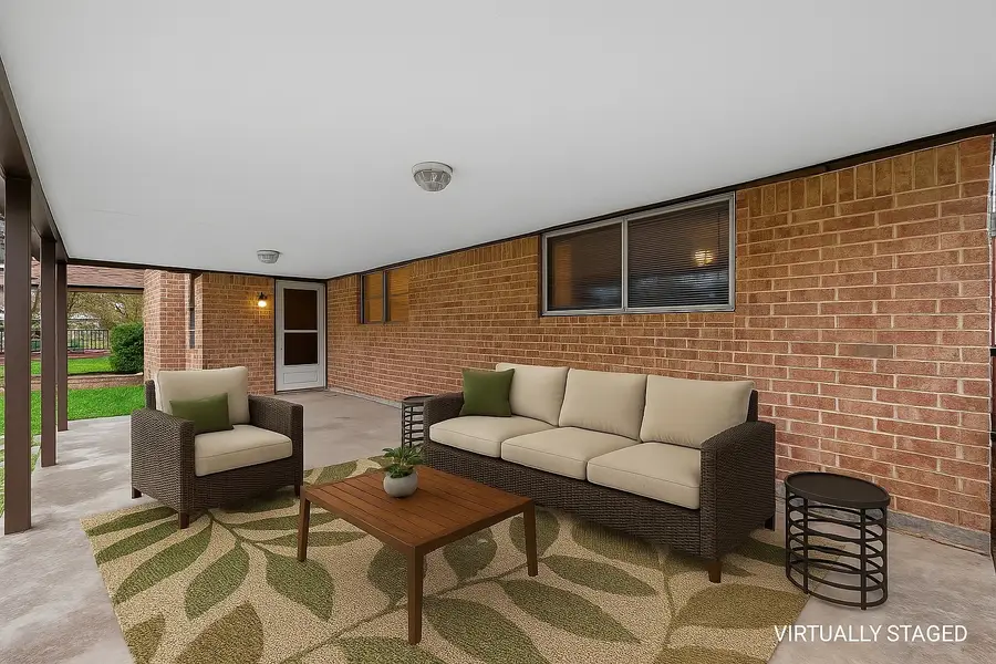 19515 Lockridge Drive, Spring, TX 77373 - Image #3