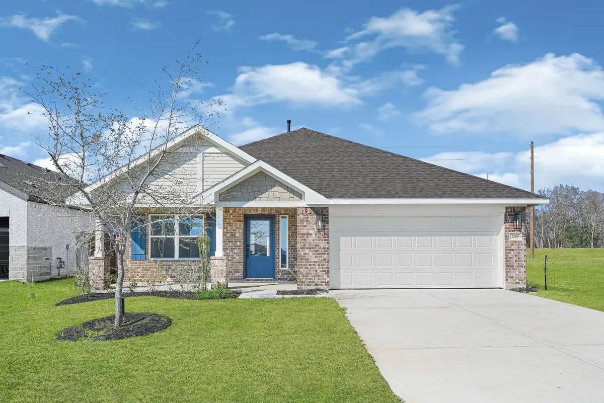 2289 N Post Oak Circle, Dayton, TX 77535 - #1