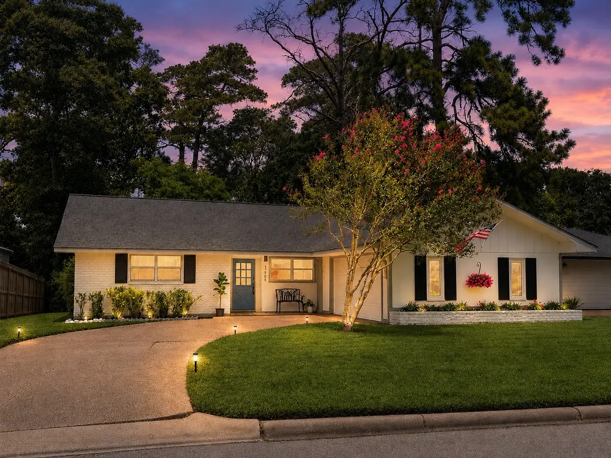 1705 Shady Oaks Drive, Conroe, TX 77301 - #1