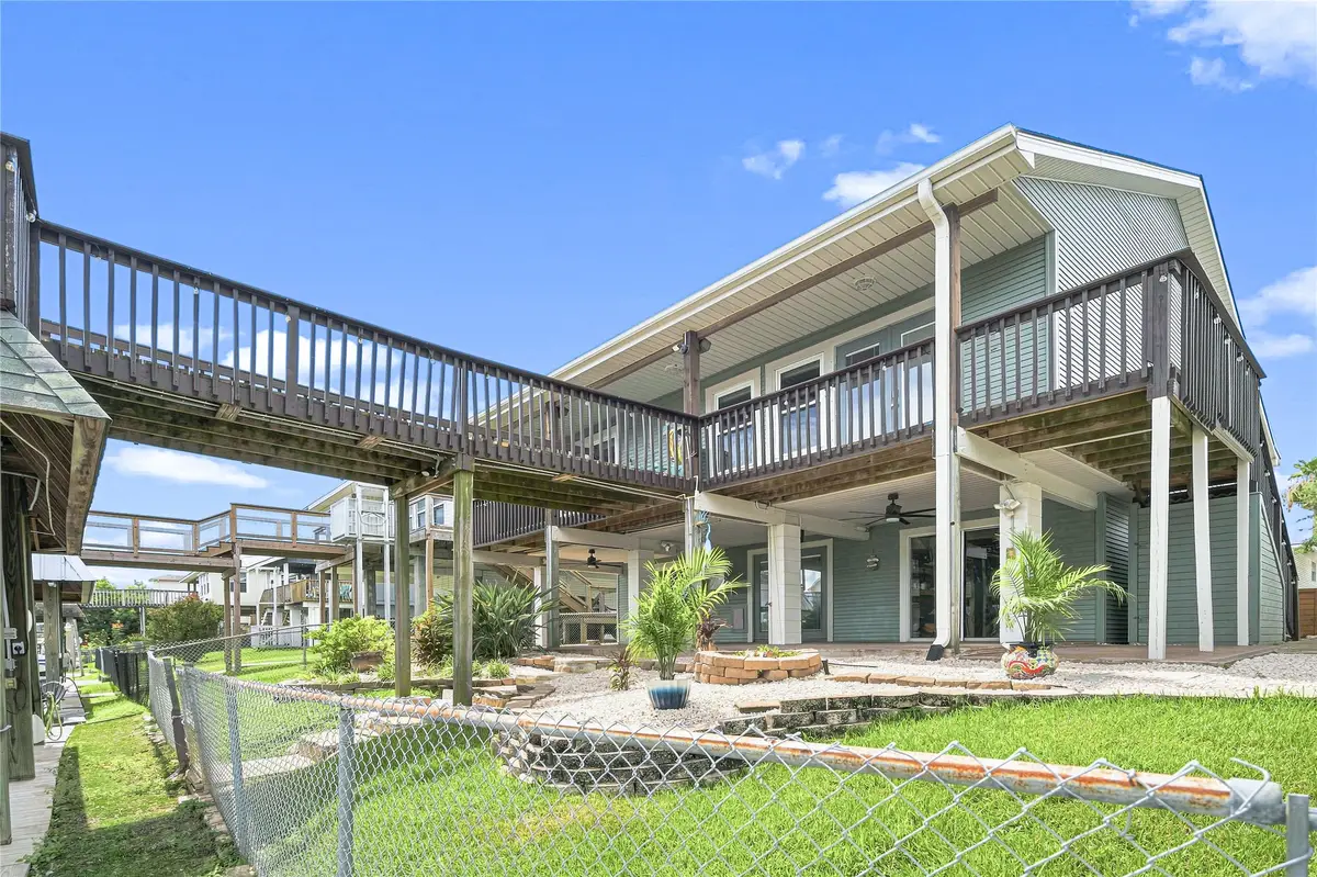 19 N Sandpiper Street, La Marque, TX 77568 - #1