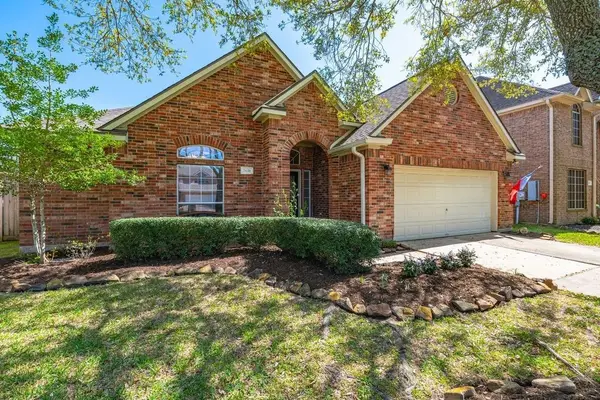 2438 Sullivan Lane, Dickinson, TX 77539