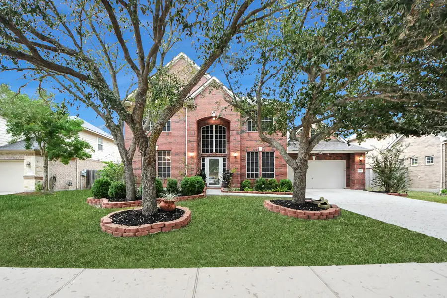 3003 Birch Landing Court, Pearland, TX 77584 - Image #2