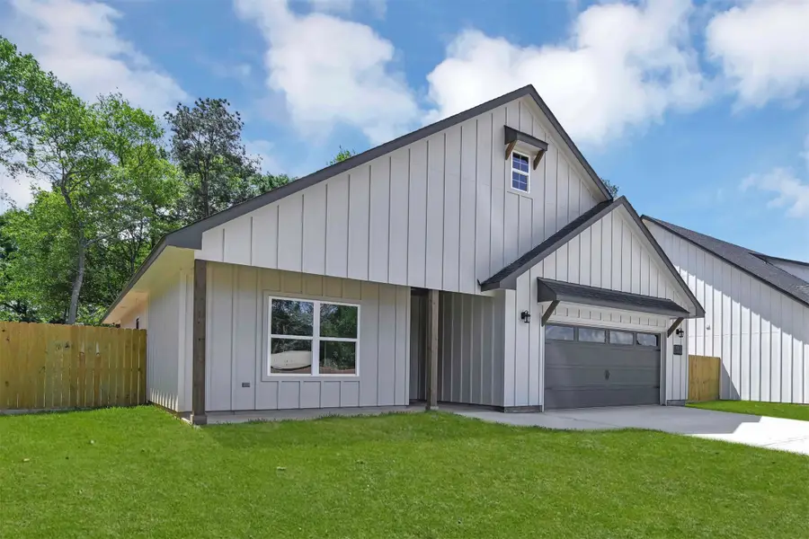 100 Bluegill Dr, Shepherd, TX 77371 - Image #2