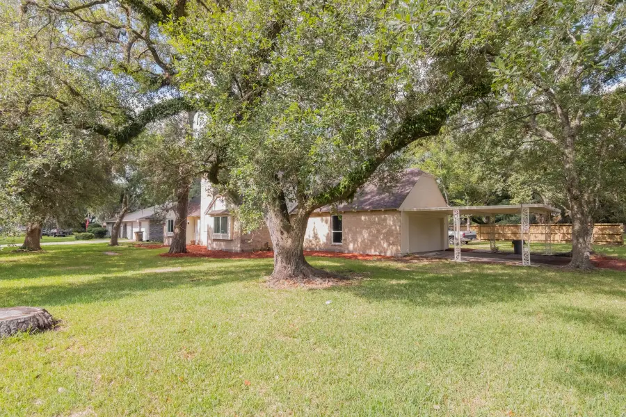 3820 Evergreen Drive, Dickinson, TX 77539 - #2