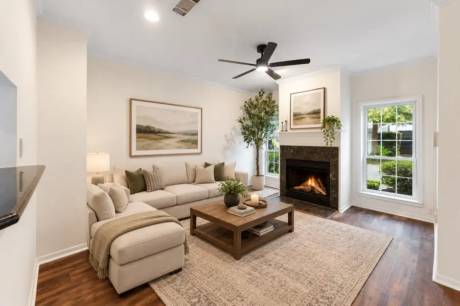 2218 Hopkins Street #2218, Houston, TX 77006 - #3