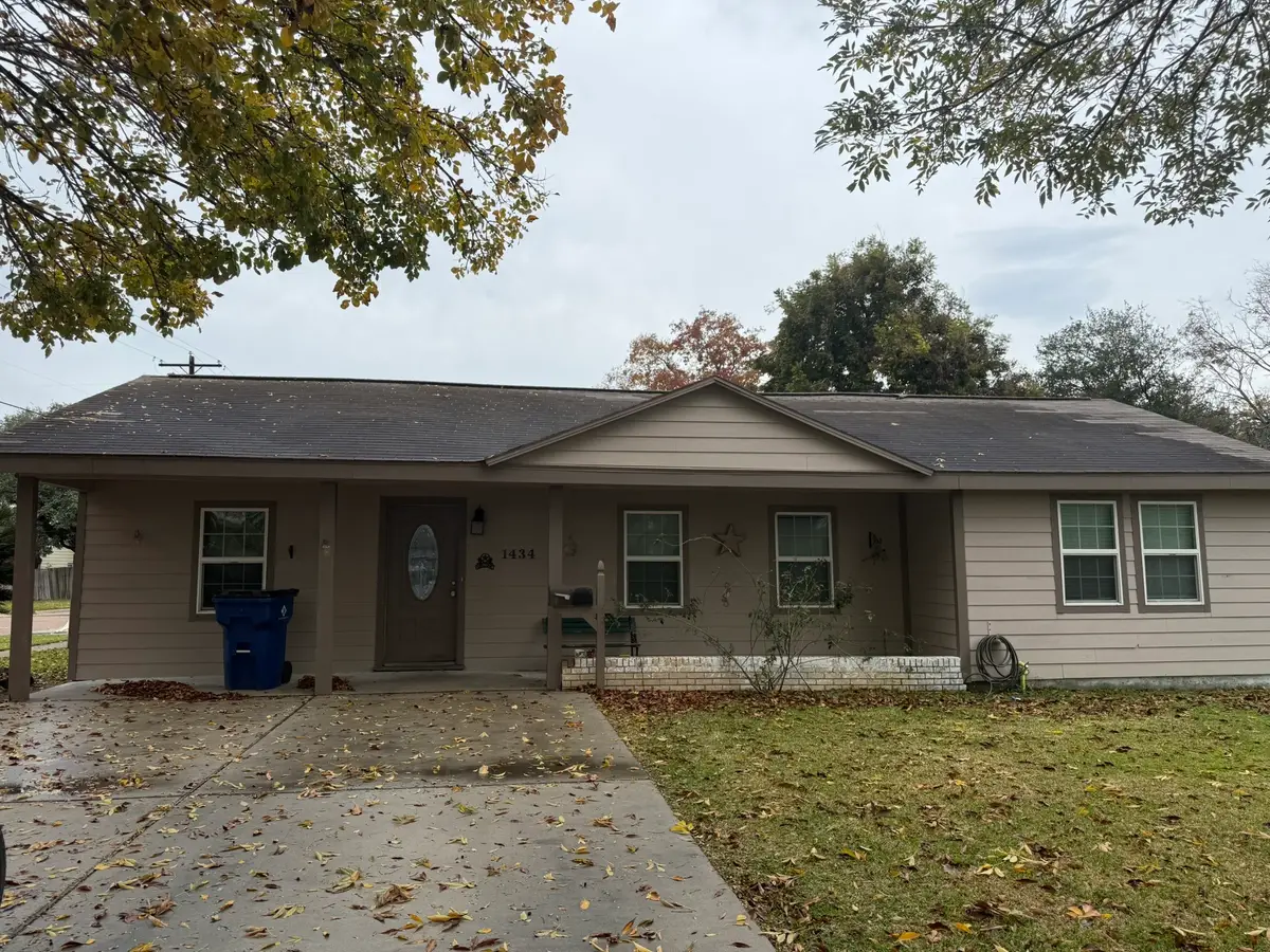 1434 1st Avenue N, Texas City, TX 77590 - #1