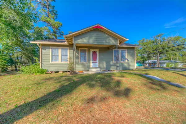 213 E Feagin Street, Livingston, TX 77351