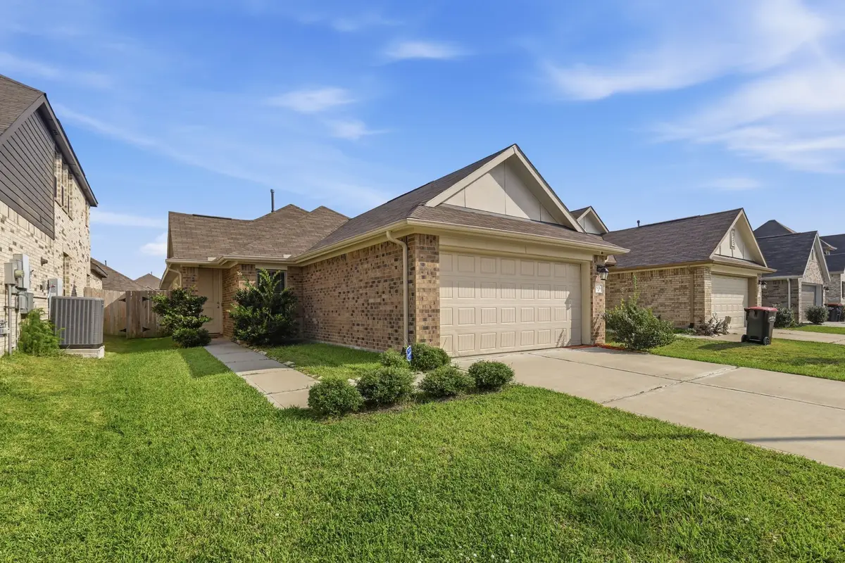 5047 Aspen Orchard Drive, Houston, TX 77066 - #1