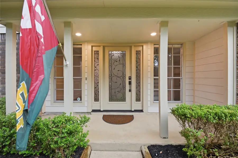 16 Lullwater Place, The Woodlands, TX 77381 - #2