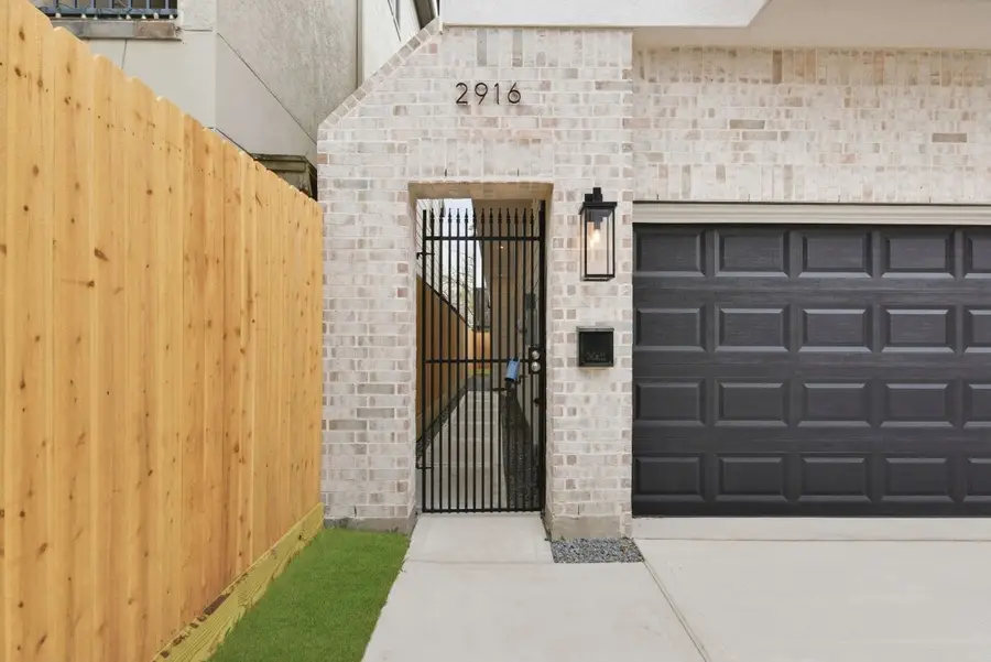 1434 Alexander Street, Houston, TX 77008 - #3