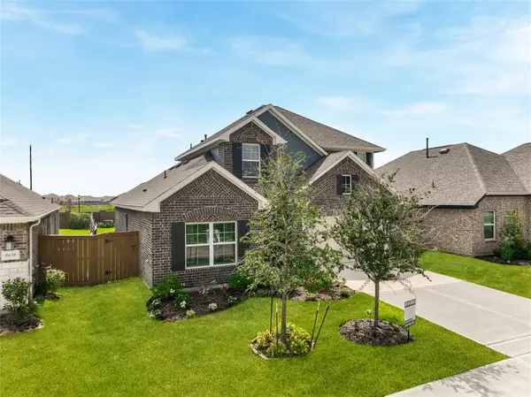 8634 Jetty Glen Drive, Cypress, TX 77433