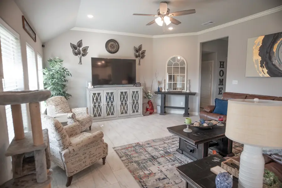 513 Yorktown Avenue, Clute, TX 77531 - #3