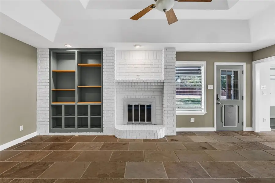 419 Ryan Avenue, Burleson, TX 76028 - #3