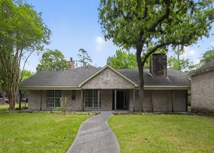 6 Heritage Court, Houston, TX 77024 - #2