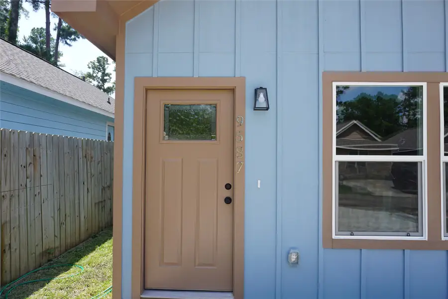 9864 Arbor Oak Street, Willis, TX 77318 - Image #2