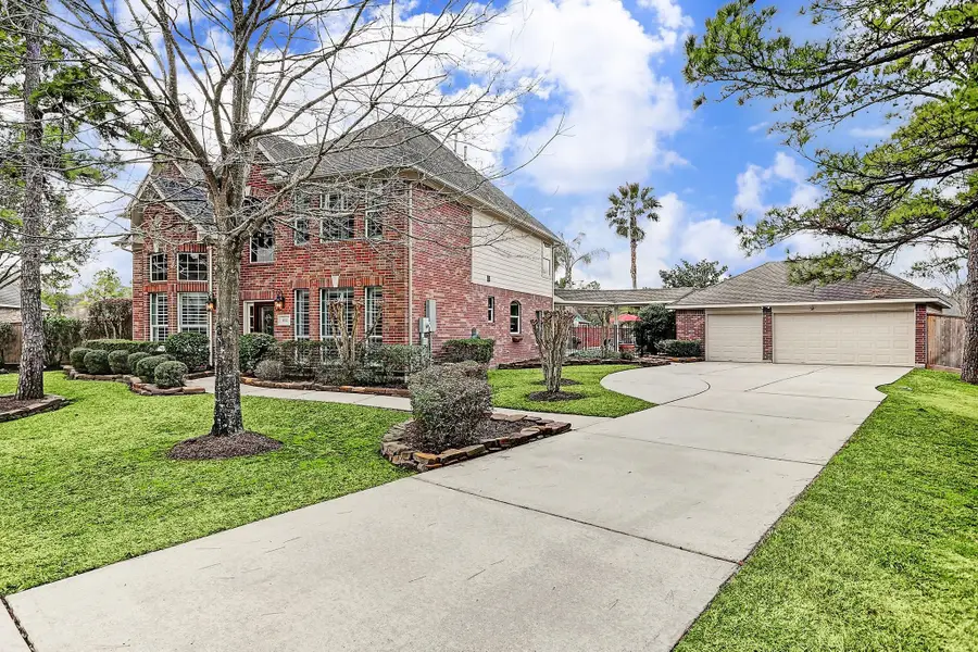 402 Trail View Way, Friendswood, TX 77546 - #2
