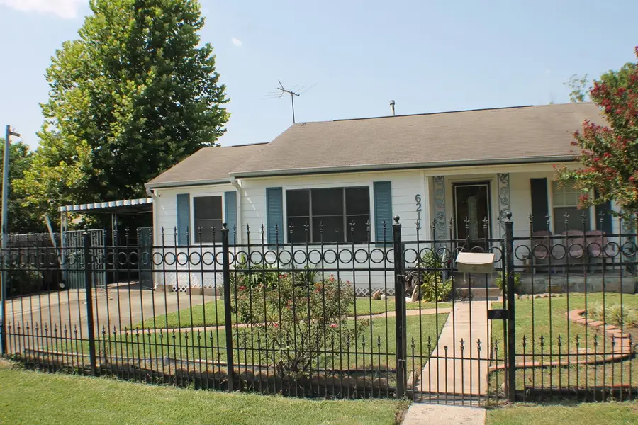 6211 Force Street, Houston, TX 77020 - #2