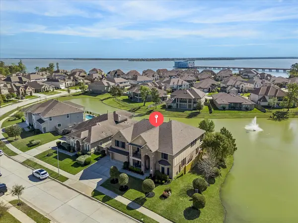 14902 Somerset Horizon Lane, Houston, TX 77044