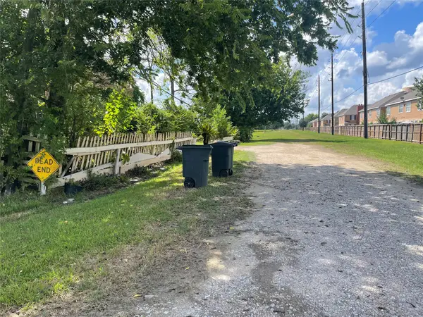 12747 Bates Lane, Stafford, TX 77477