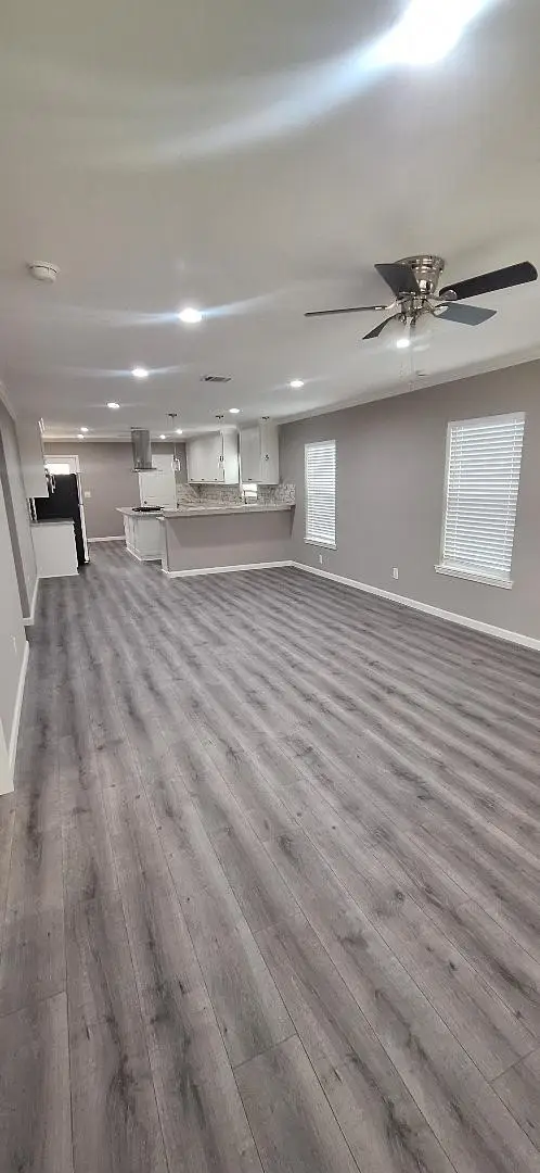 5210 Polk Street, Houston, TX 77023 - #3