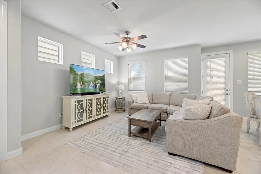 3104 Planters Peak Drive, Houston, TX 77080 - Image #2