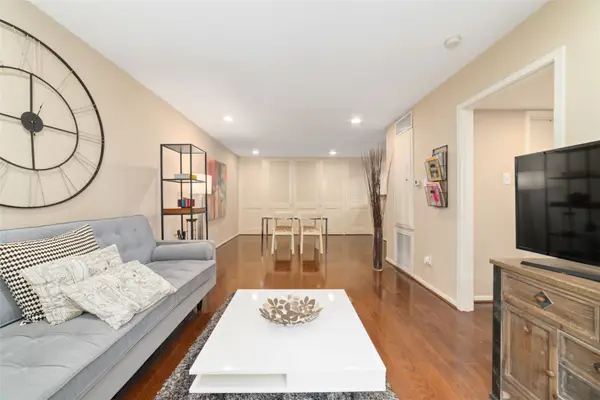 3131 Cummins #87, Houston, TX 77027