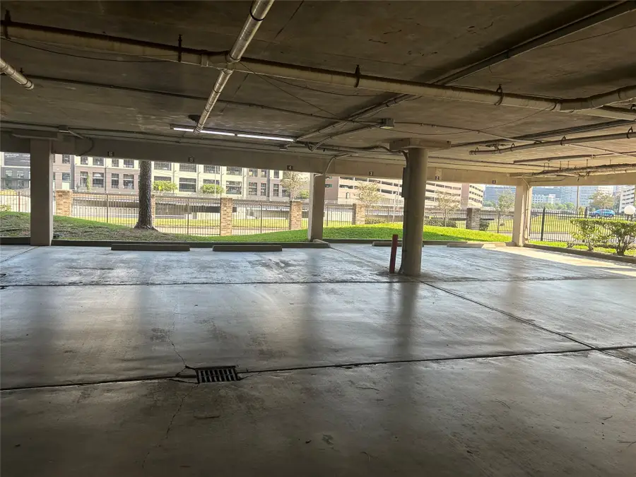 2213 S Braeswood Boulevard #12B, Houston, TX 77030 - Image #3