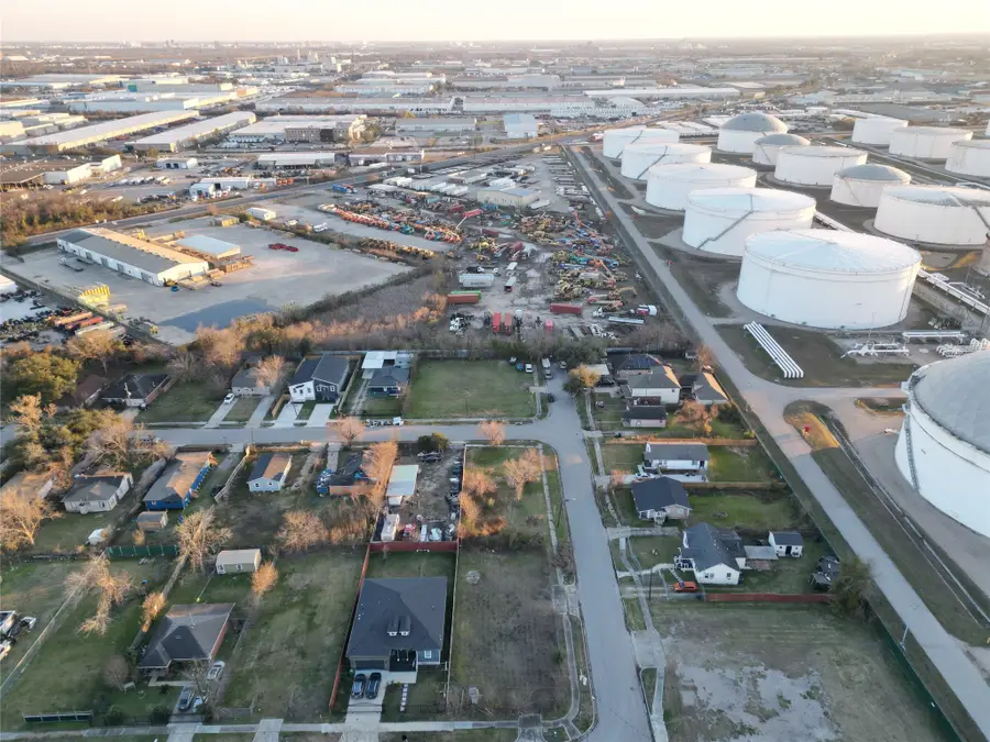 8502 Killene Street, Houston, TX 77029 - #2