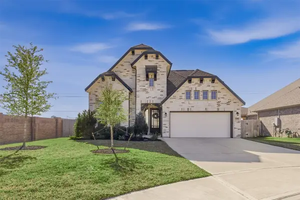 7738 Wrightwood Drive, Pasadena, TX 77505
