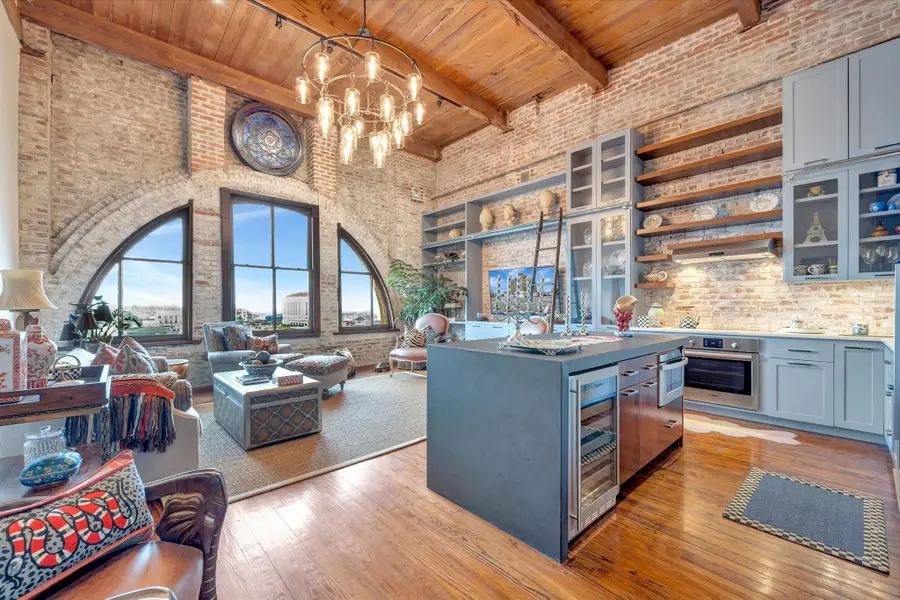 2400 Mechanic Street, Galveston, TX 77550 - #3