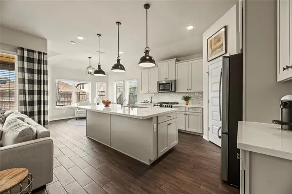9019 Stanley Oak Drive, Missouri City, TX 77459