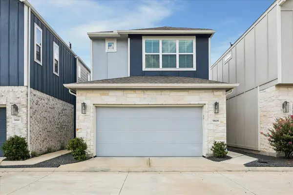 9808 Rugged Oaks Drive, Houston, TX 77080