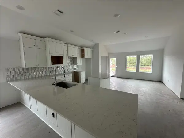 6402 Breakaway Grove Drive, Katy, TX 77493