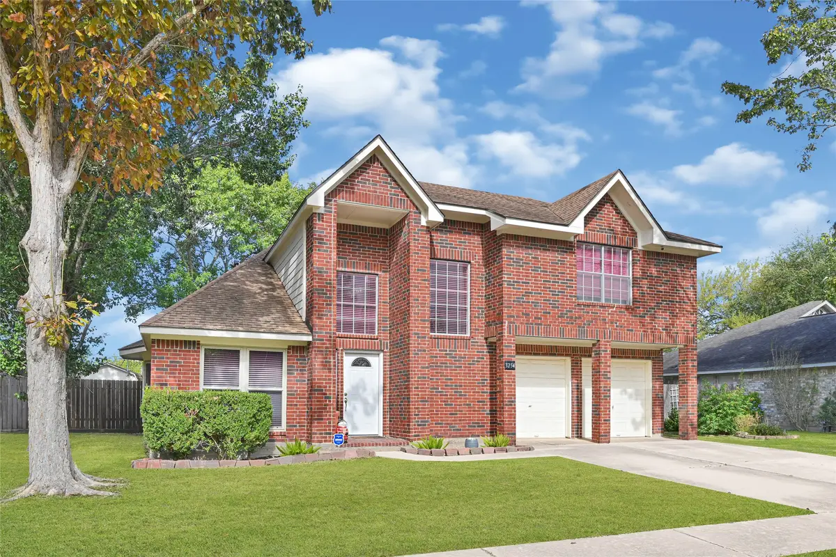 3234 Lee Circle, Pearland, TX 77581 - #1