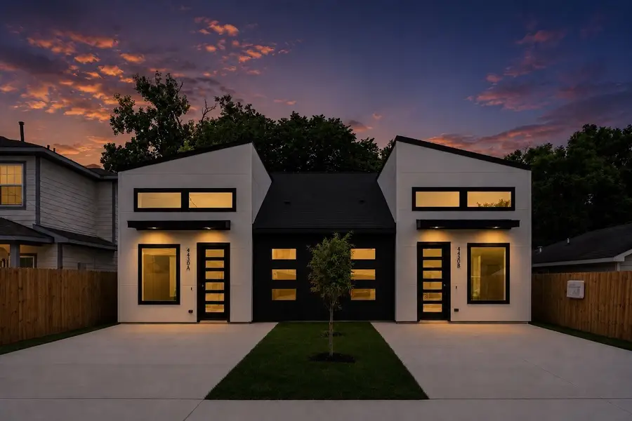 7819 Bowen Street #A-B, Houston, TX 77051 - #3