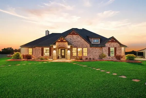 12416 County Road 201, Plantersville, TX 77363
