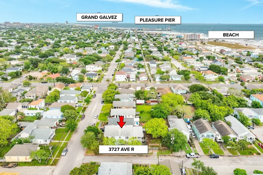 3727 Avenue R, Galveston, TX 77550 - #3