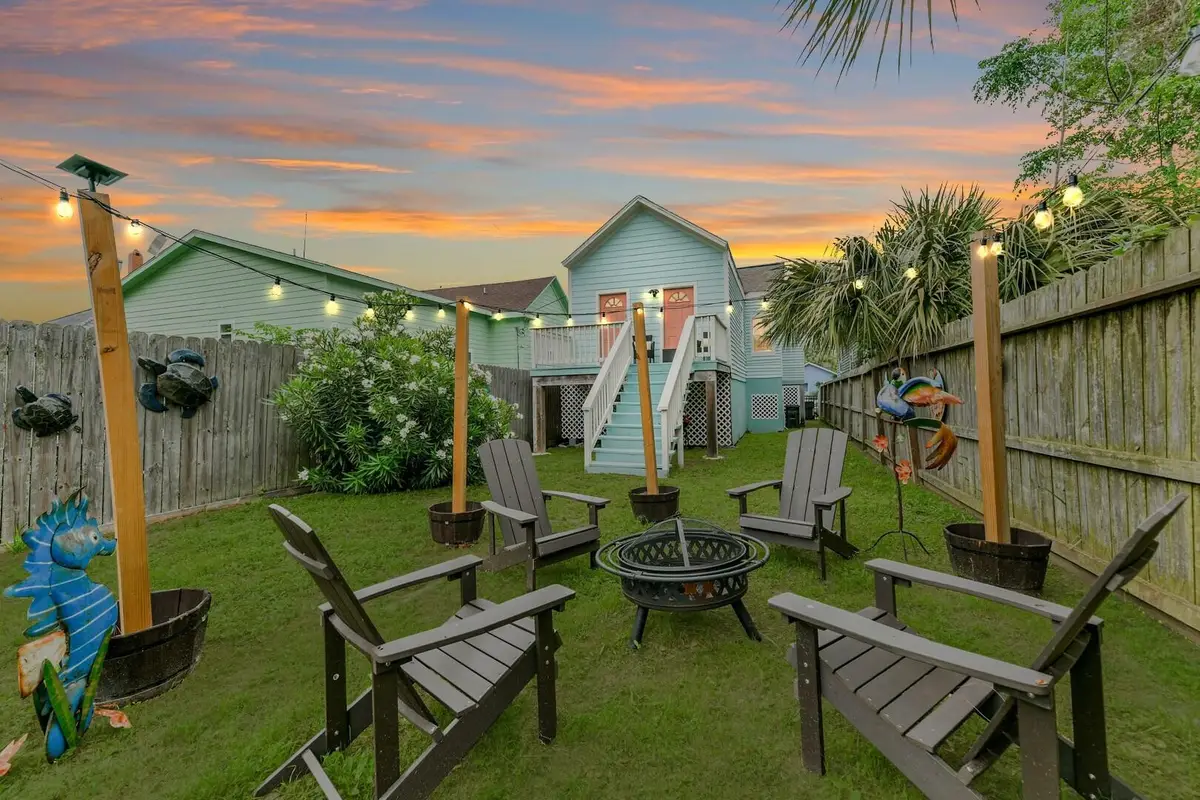 1117 29th Street, Galveston, TX 77550 - #1