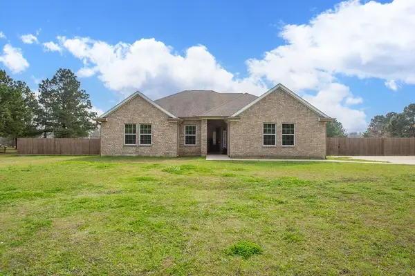 156 County Road 4862, Dayton, TX 77535