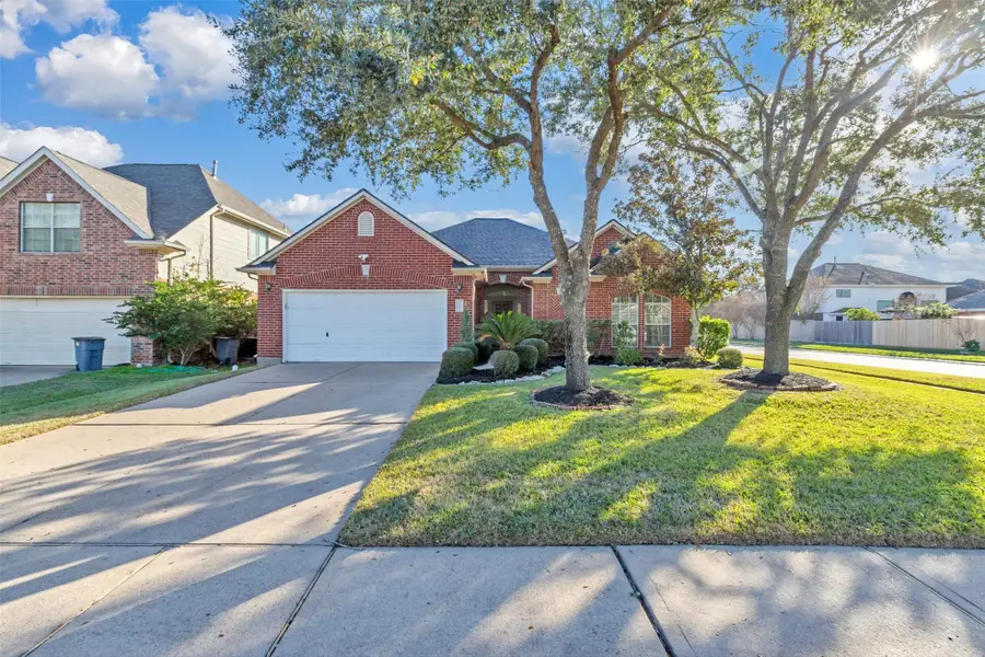 3215 Stratford Pointe Drive, Sugar Land, TX 77498 - Image #2