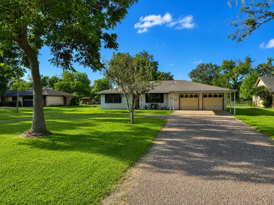 1710 North Road, Lake Jackson, TX 77566 - #2