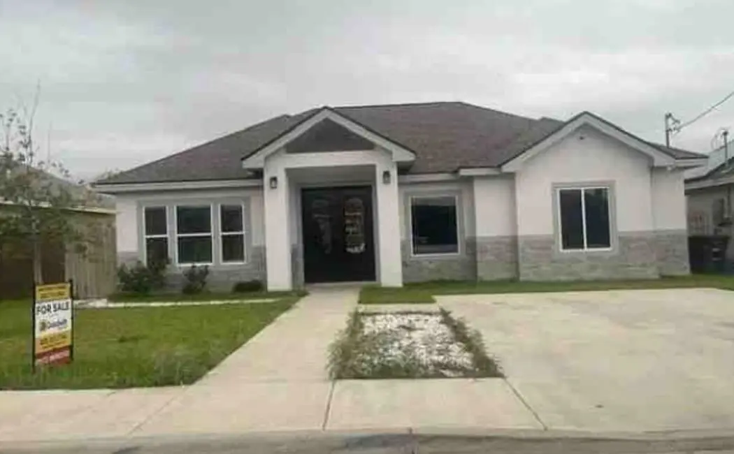 3051 Samuel Drive, Eagle Pass, TX 78852 - #1