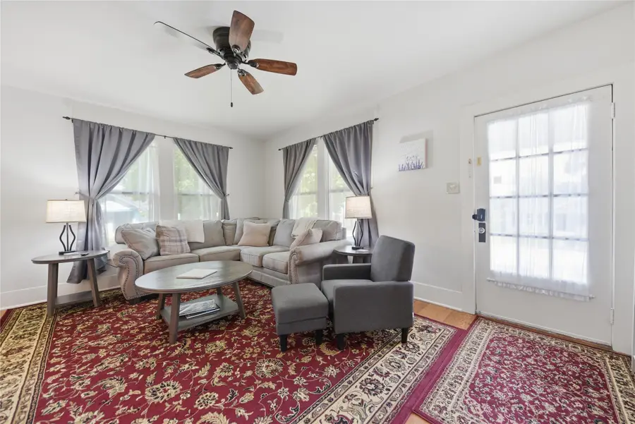 100 E Tom Green Street, Brenham, TX 77833 - #3