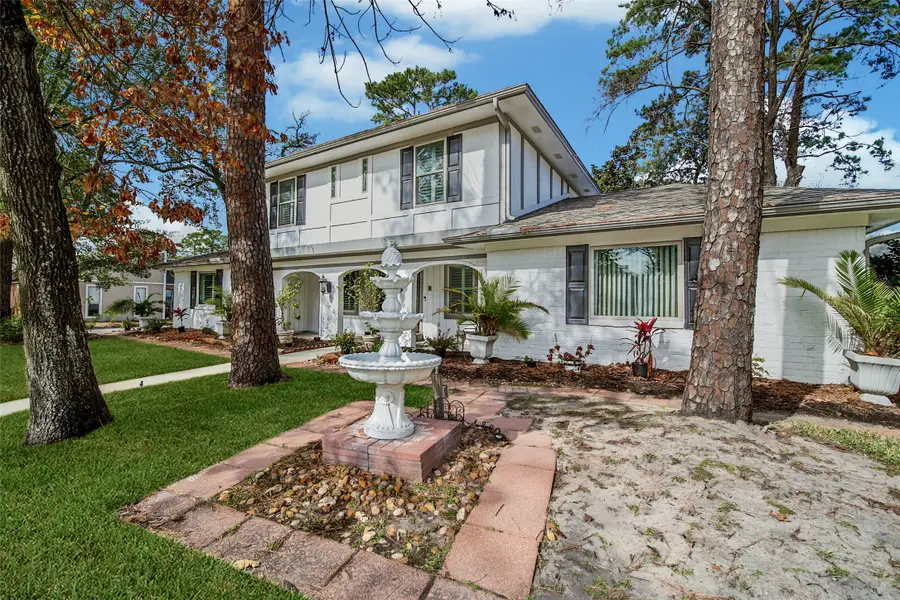 602 Cypresswood Drive, Spring, TX 77388 - Image #2