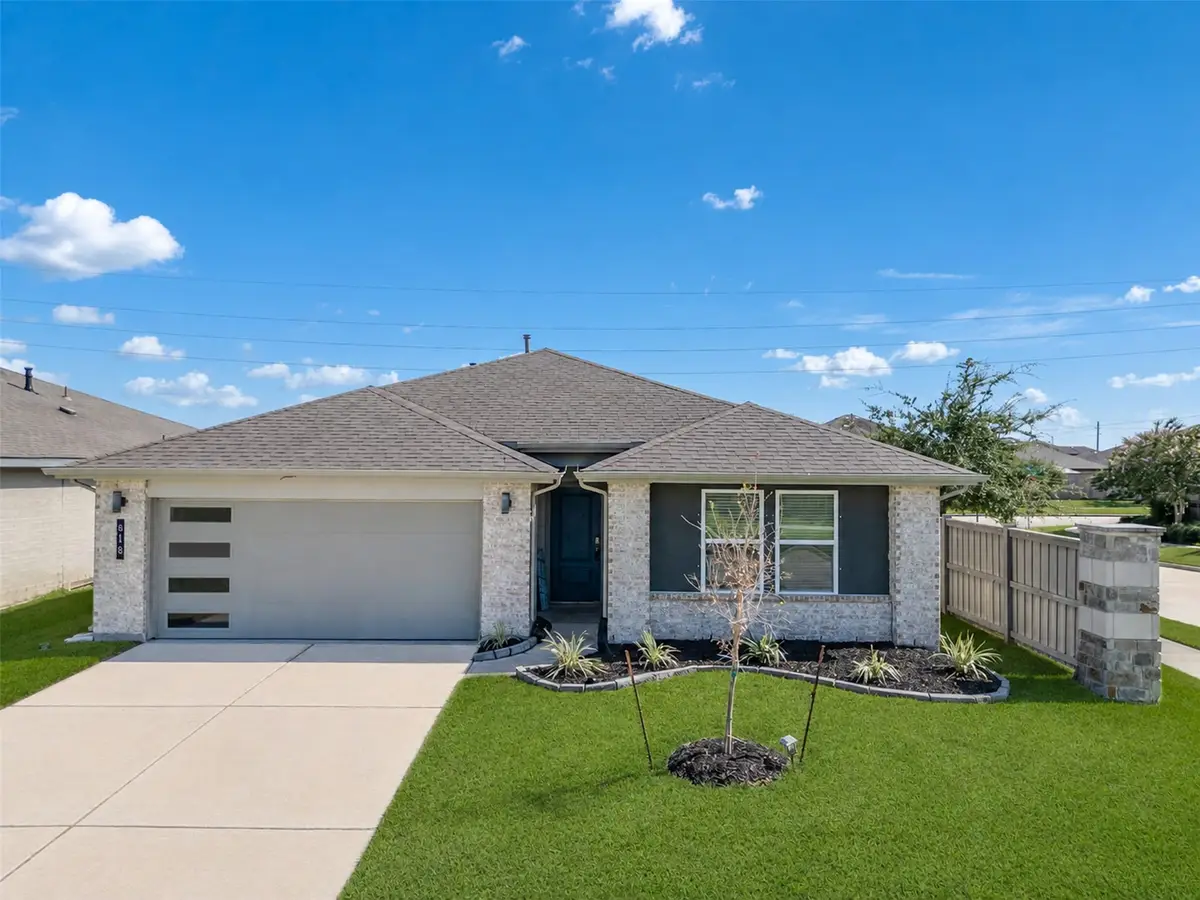 818 Betsy Hill Drive, Rosharon, TX 77583 - #1
